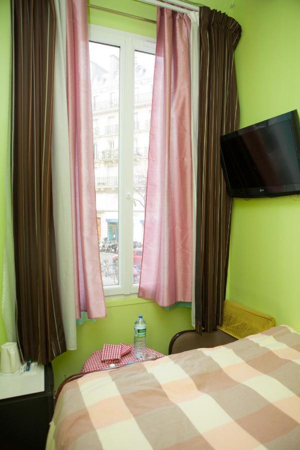 Club246 Paris Saint Martin Bed & Breakfast Exterior foto